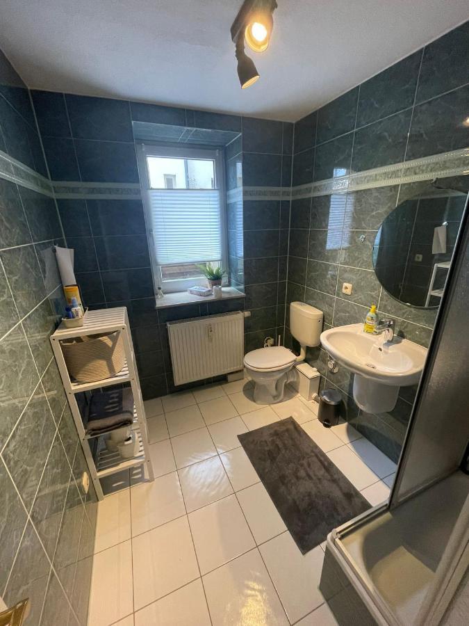 Ruhiges Apartment Im Herzen Von Gera Luaran gambar